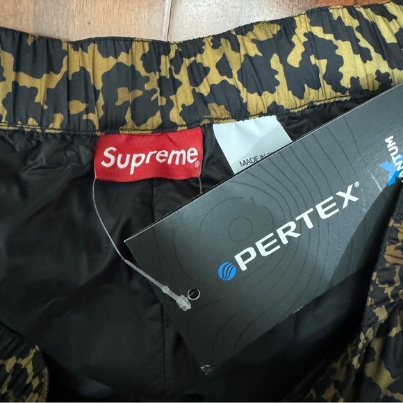 Supreme Micro Down Pant Leopard Size XL - Picture 9 of 16